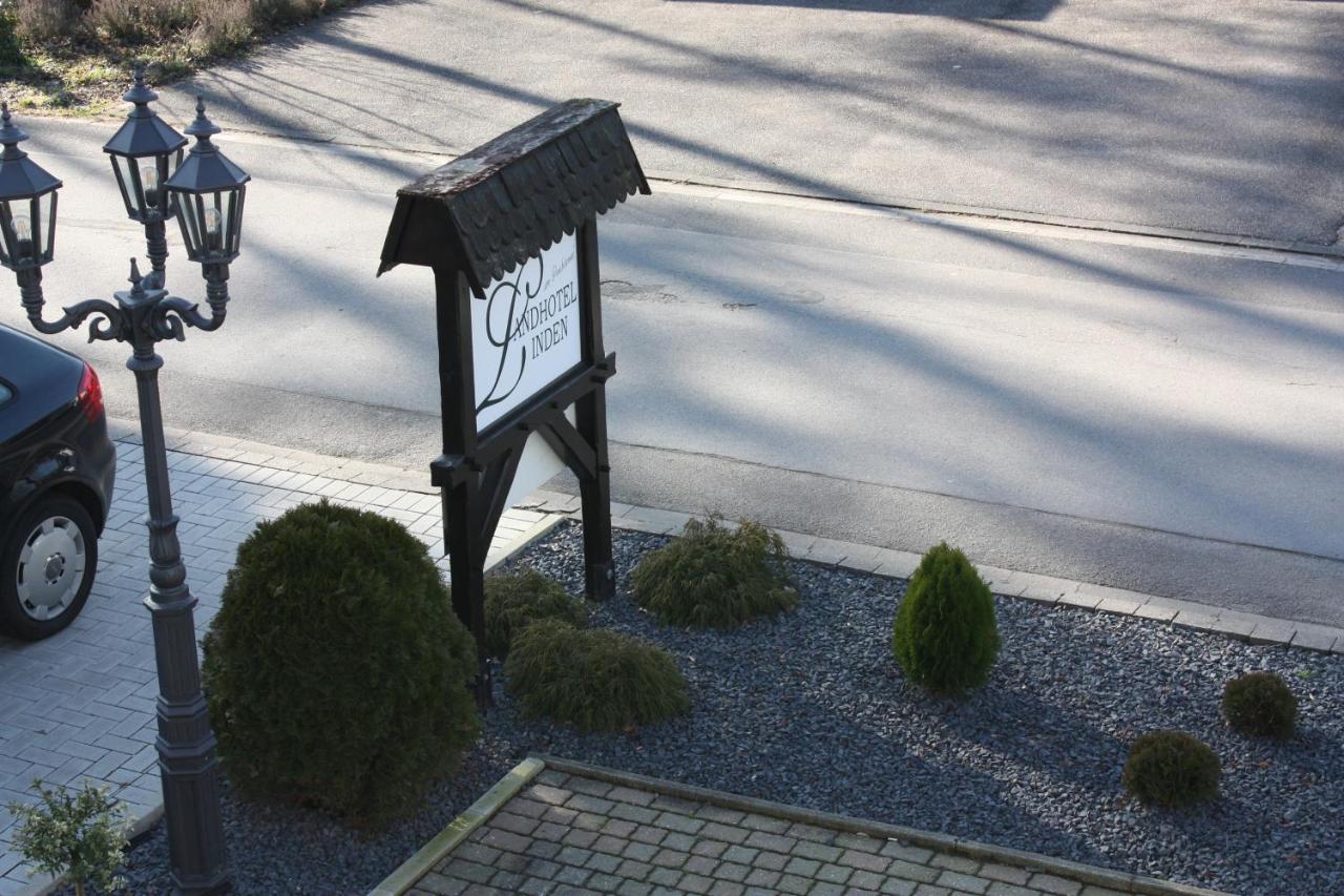 Landhotel Linden Am Venekotensee Niederkruechten Luaran gambar